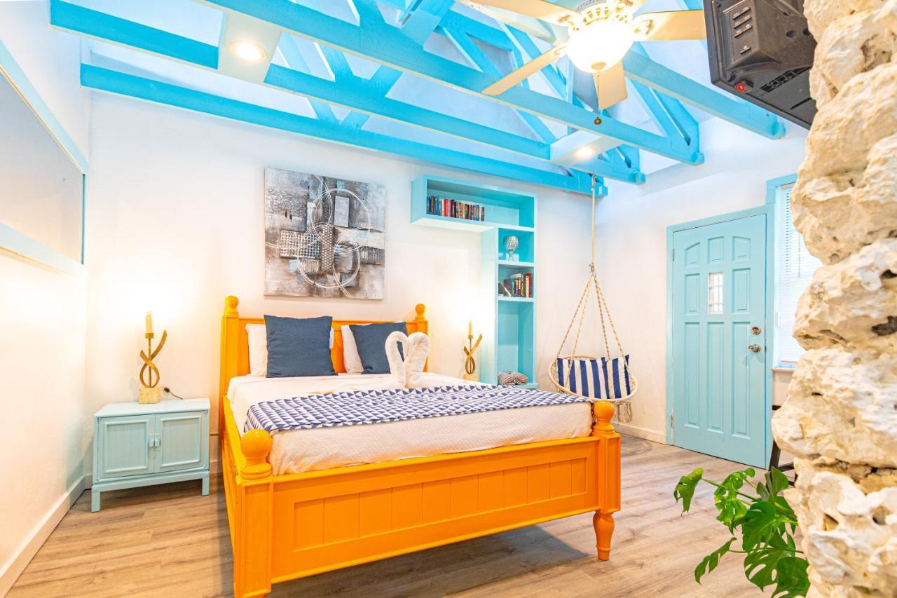 Studio Candy At Viking Hill - Love Beach Нассау Екстер'єр фото