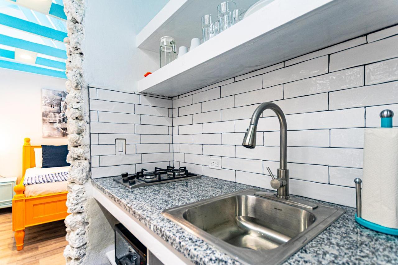 Studio Candy At Viking Hill - Love Beach Нассау Екстер'єр фото